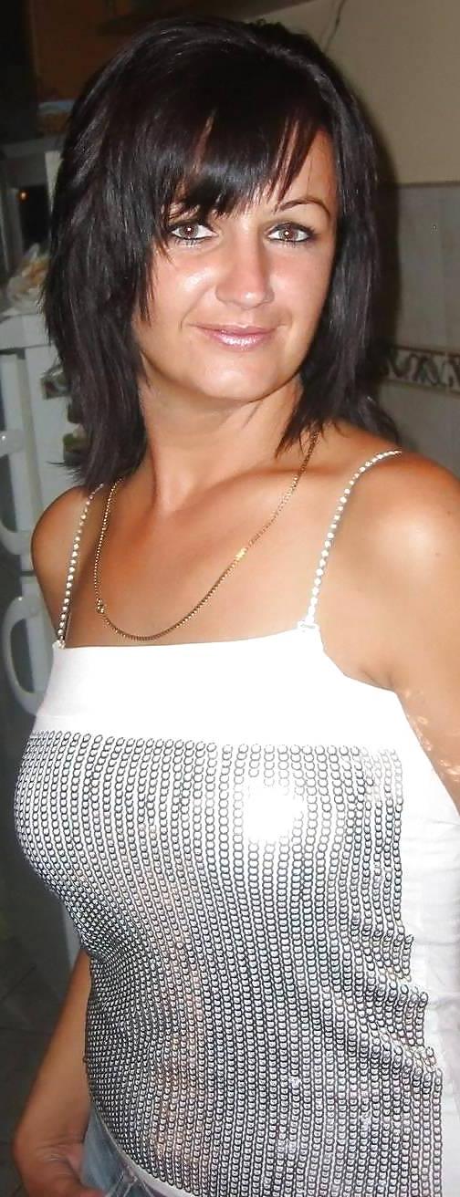 25P Big boobs at facebook