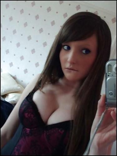 25P Big boobs at facebook