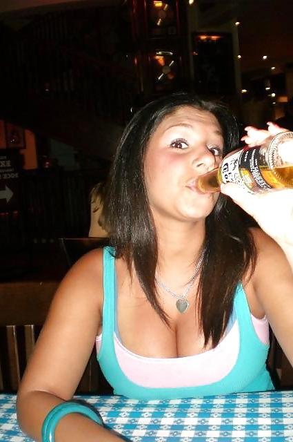 25P Big boobs at facebook