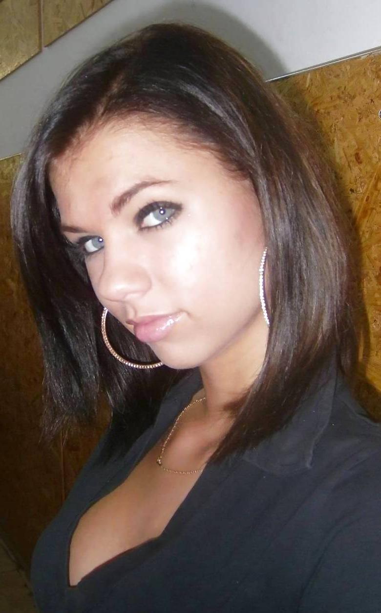 25P Big boobs at facebook