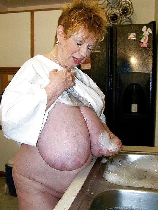 25P Huge Natural Boobs Mature6