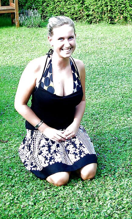 24P Big boobs in bra