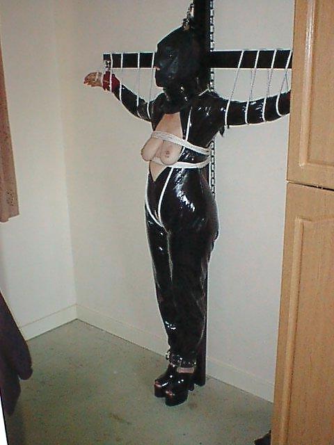 14P Fetish Bondage MILF