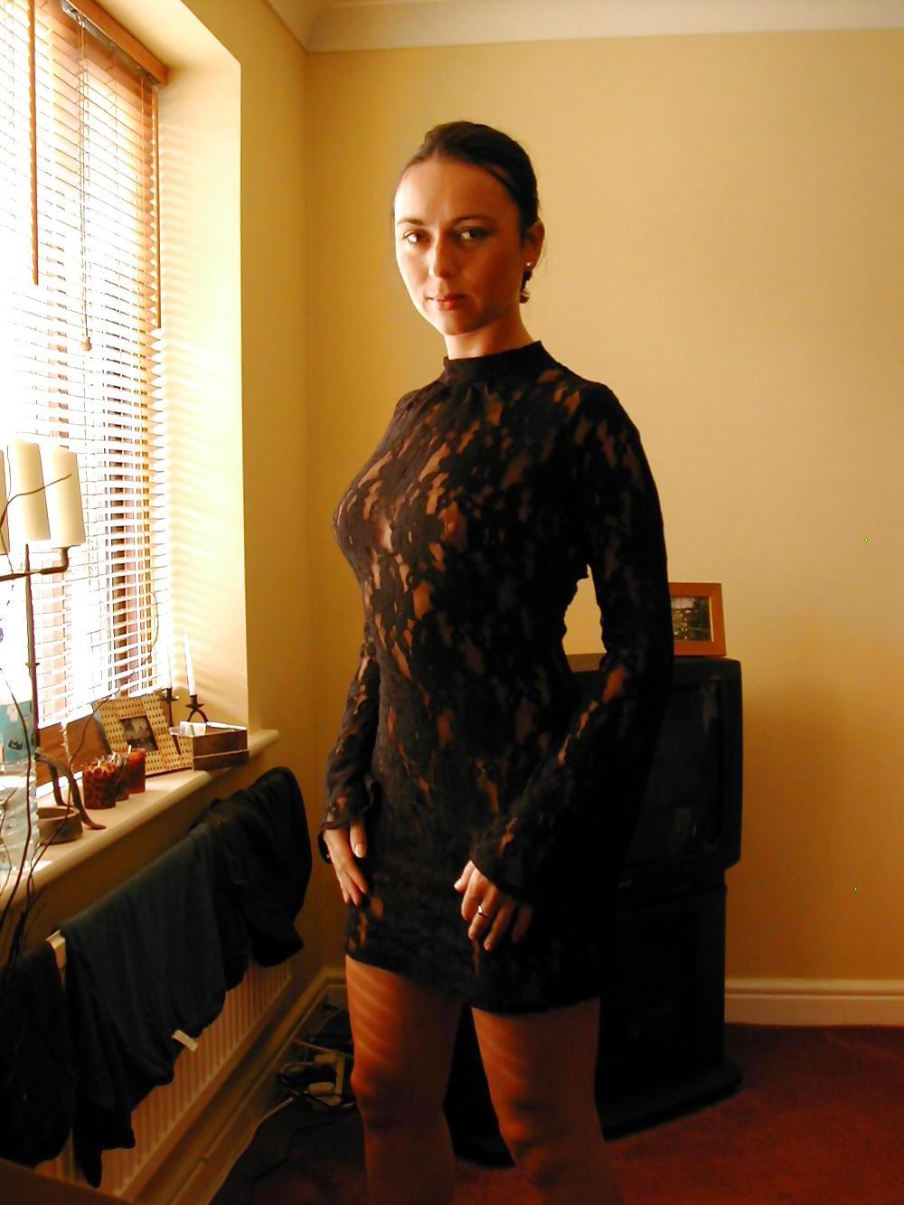 25P UK Amateur Wife 4