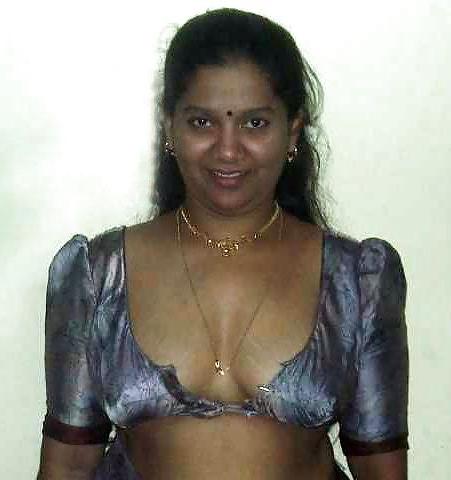 9P Indische Tante zeigt 6