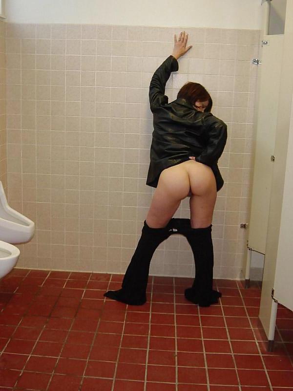 25P Milf Gail Exposed