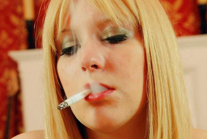 5P Smoking Sluts