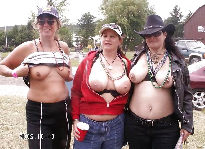 25P Webtastic Boobs Vol.109