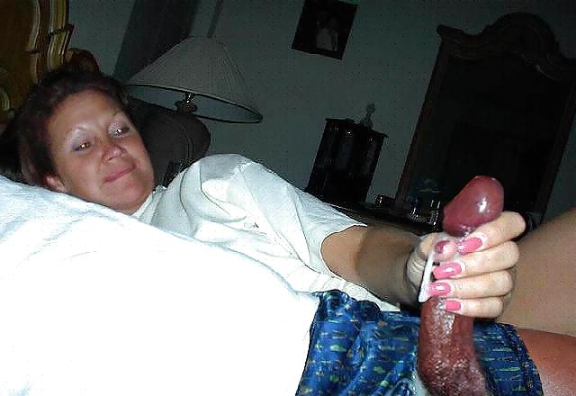 23P Horny pics of sue long big tits milf