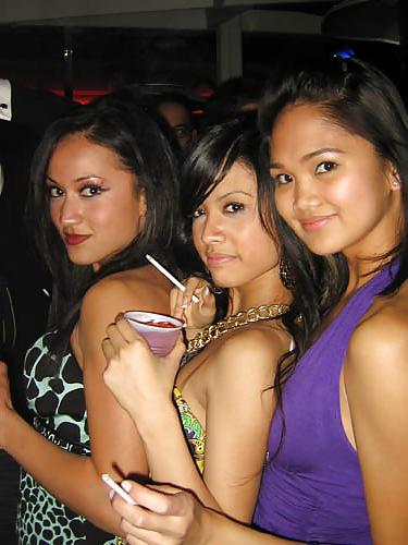 7P Smoking Babes 5