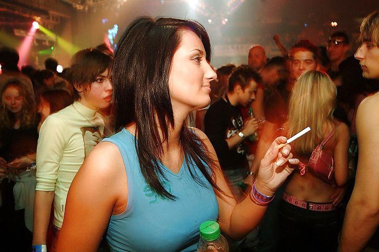 18P Smoking Babes 8