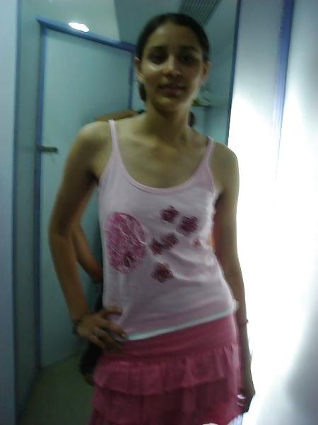 15P Indian teen nude 318