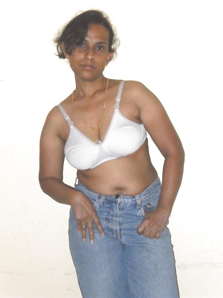 16P Indian nude women 6