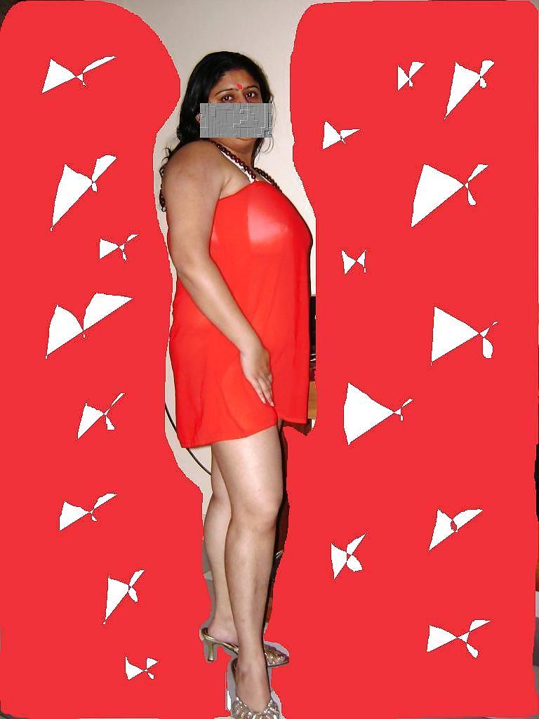 25P Indian nude women 12
