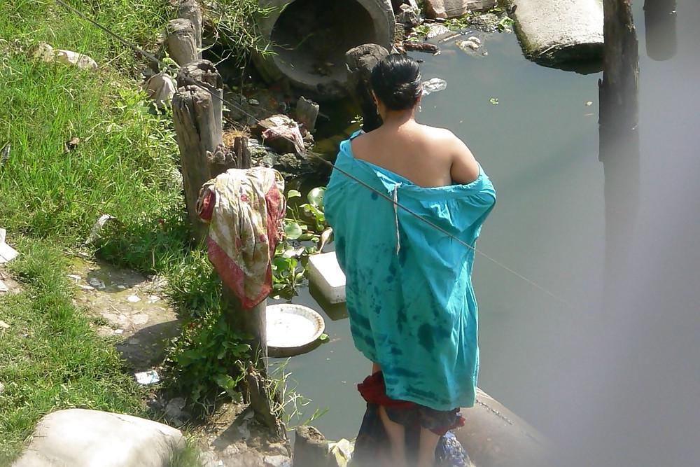 25P Indian nude women 12