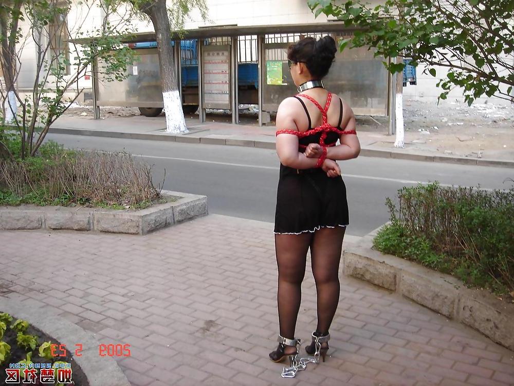 25P Crazy women on avenue SM