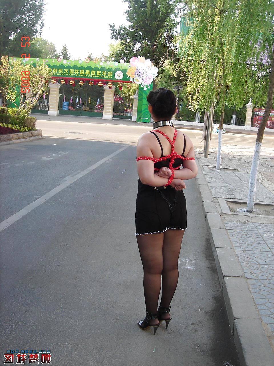 25P Crazy women on avenue SM