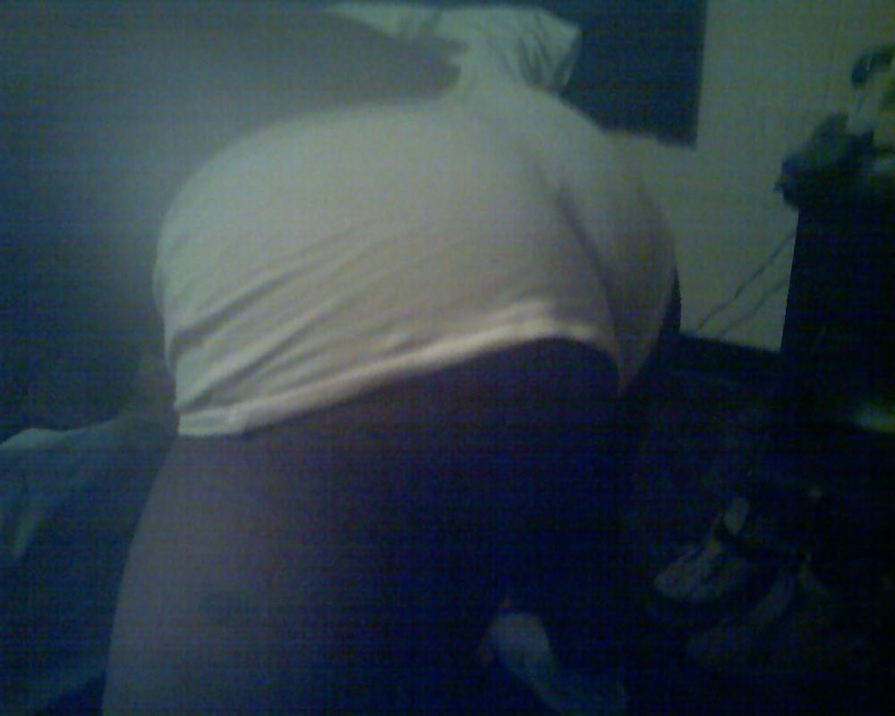 13P Ebony babe ready for action