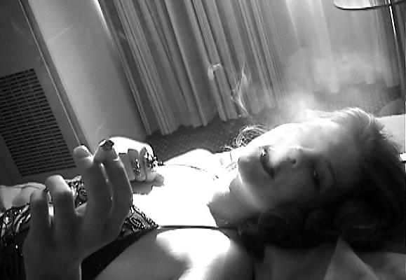 25P Beautiful Women Smoking B&W 002
