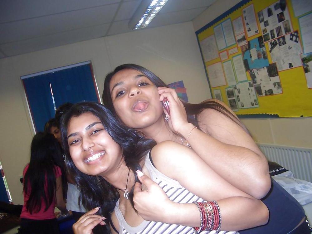 25P Indian nude women 7
