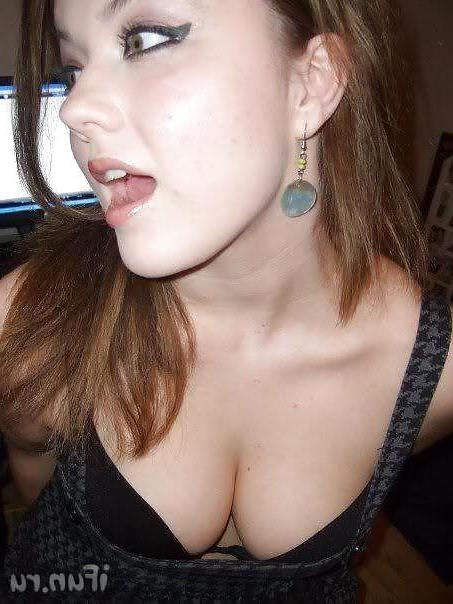 25P Close-up
