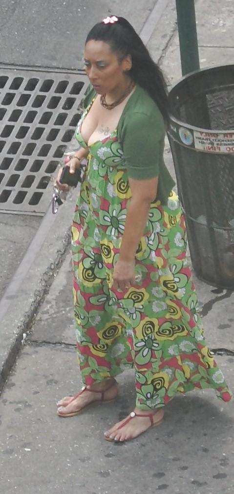 10P Harlem Girls in the Heat 208 new York - Aztec Boobs?