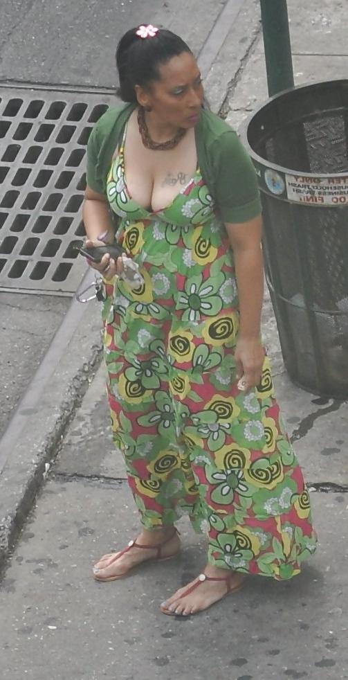 10P Harlem Girls in the Heat 208 new York - Aztec Boobs?