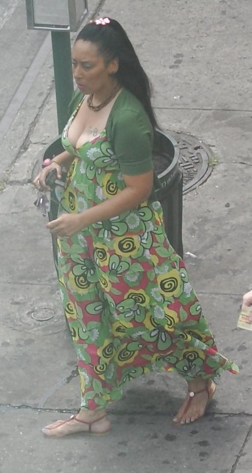 10P Harlem Girls in the Heat 208 new York - Aztec Boobs?