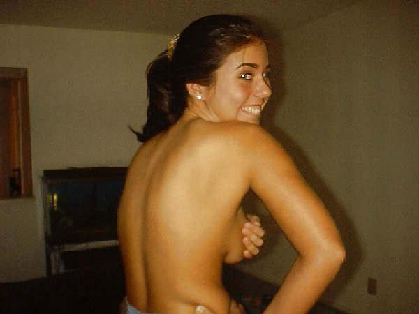 25P LATINA GF WITH BIG BOOBS