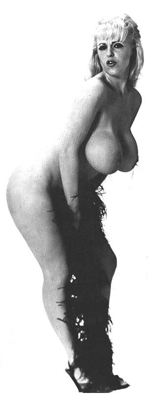 15P Vintage big boobie girl Ann Marie