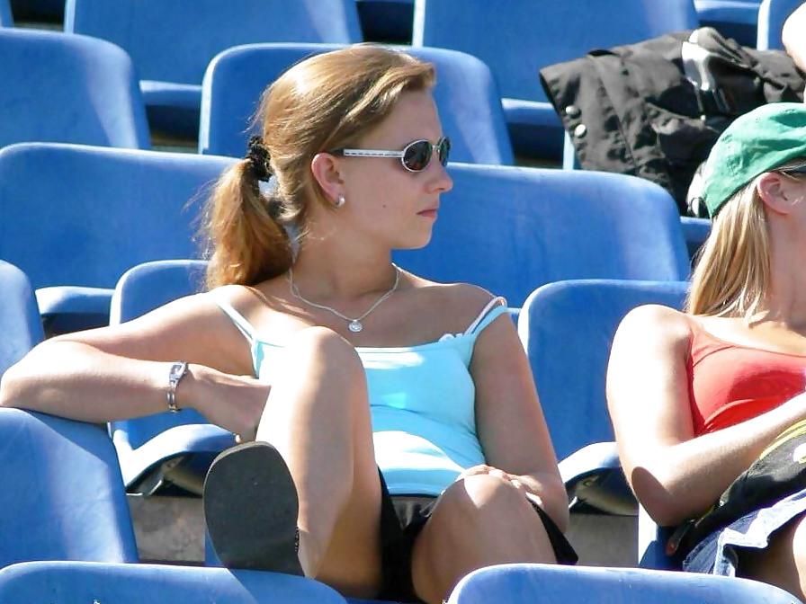 21P Beautiful Upskirt Babes by Voyeur TROC