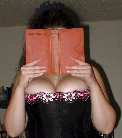 22P Funny Big Tits Pics