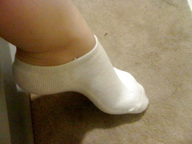 25P WHITE SOCKS