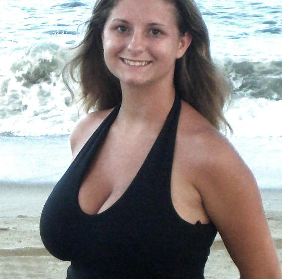 25P Big Boob Teens - Big Teen Tits 6