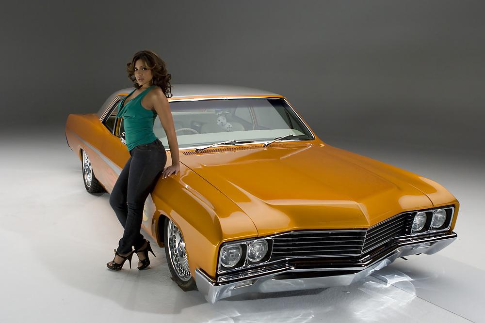 9P Vida Guerra Lowrider Photoshoot