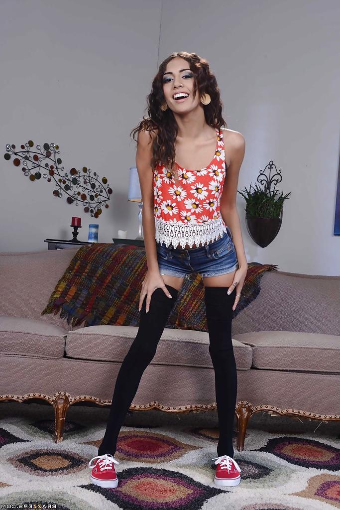 16P Charismatic babe in stockings Janice Griffith boasts with her ass hole