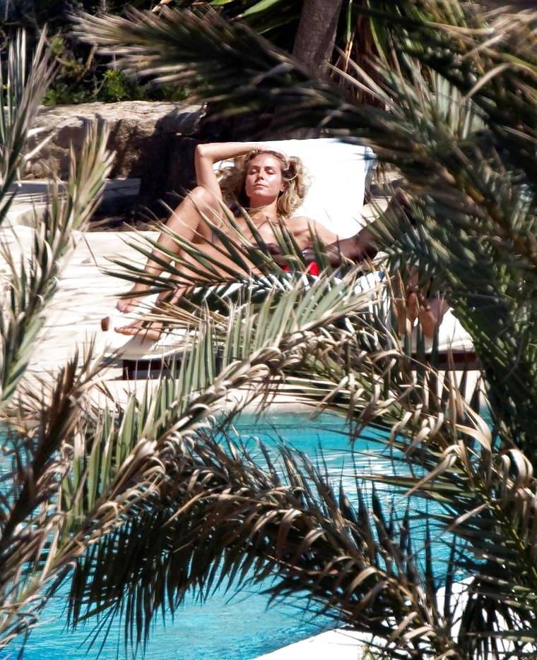 8P Heidi Klum - topless vacation in Ibiza