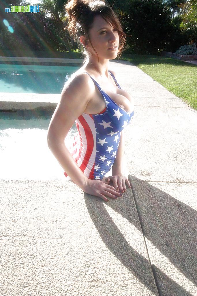 16P Pornstar in American flag-themed swimming suit Lana Kendrick has fun in pool