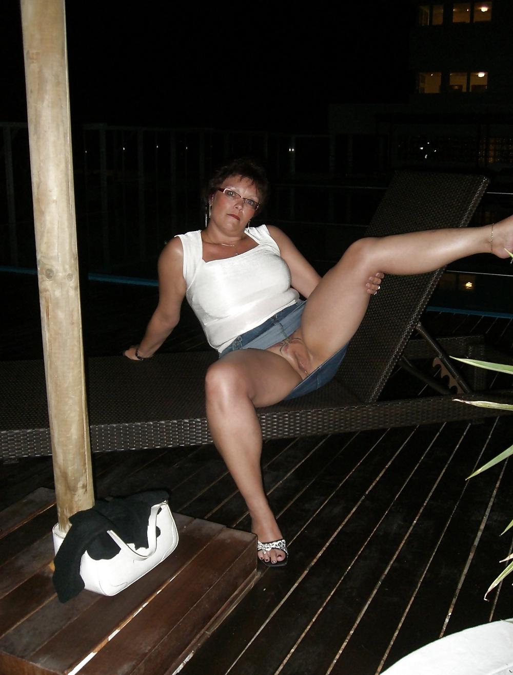 25P German mature moms hot hardcore pictures 35+