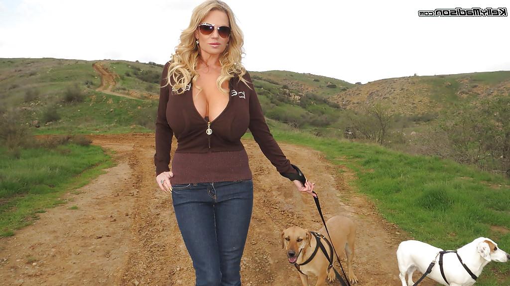 16P Milf amateur Kelly Madison is having a nice walk with her dogs