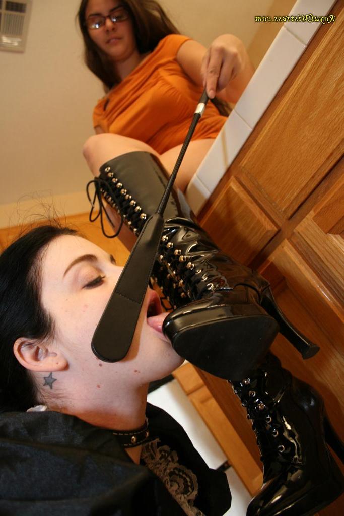 12P Mistress in boots gets foot fetish worship from a BDSM slave