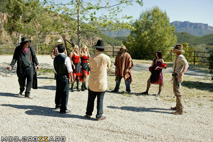 16P Wild west hotties Shyla Stylez &amp; Nikki Benz pleasuring a hard dick