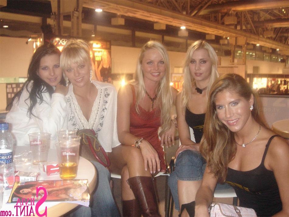 15P Sexy pornstar MILF Silvia Saint posing fully clothed in jeans and boots