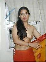 9P Indian house wife