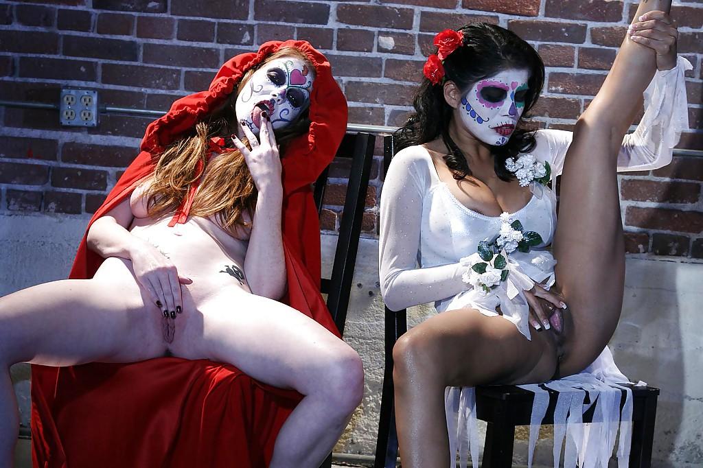 16P Ravishing cosplay girl have some mutual pussy masturbating and kissing fun