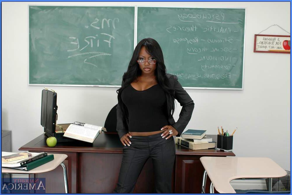 16P Black MILF teacher Jada Fire revealing smashing assets in class