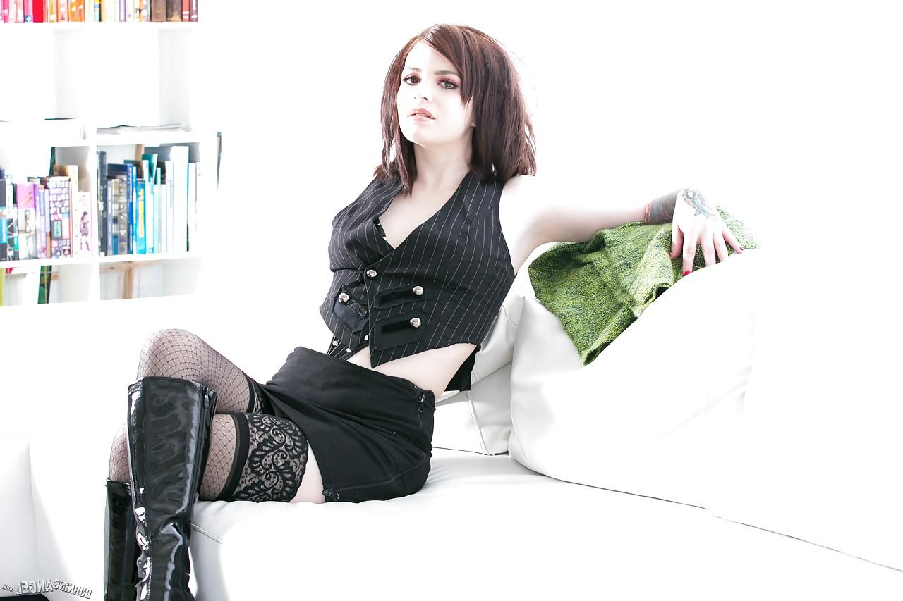 14P Stocking garbed fetish babe Madisin Moon baring tiny tits and hard nipples