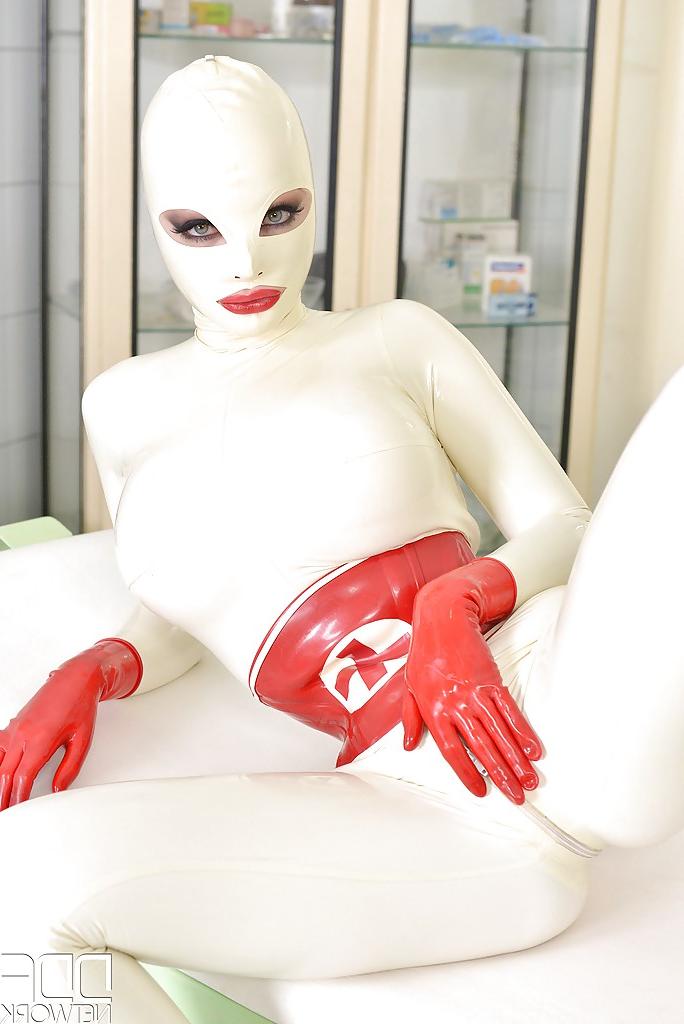 16P Latex wrapped fetish model from Europe Latex Lacy masturbating exposed twat