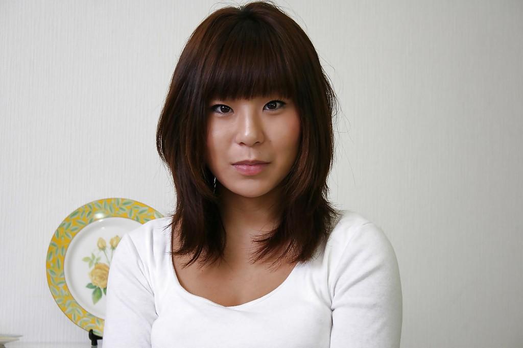 16P Frisky asian babe Shiho Matsushima undressing and spreading her legs