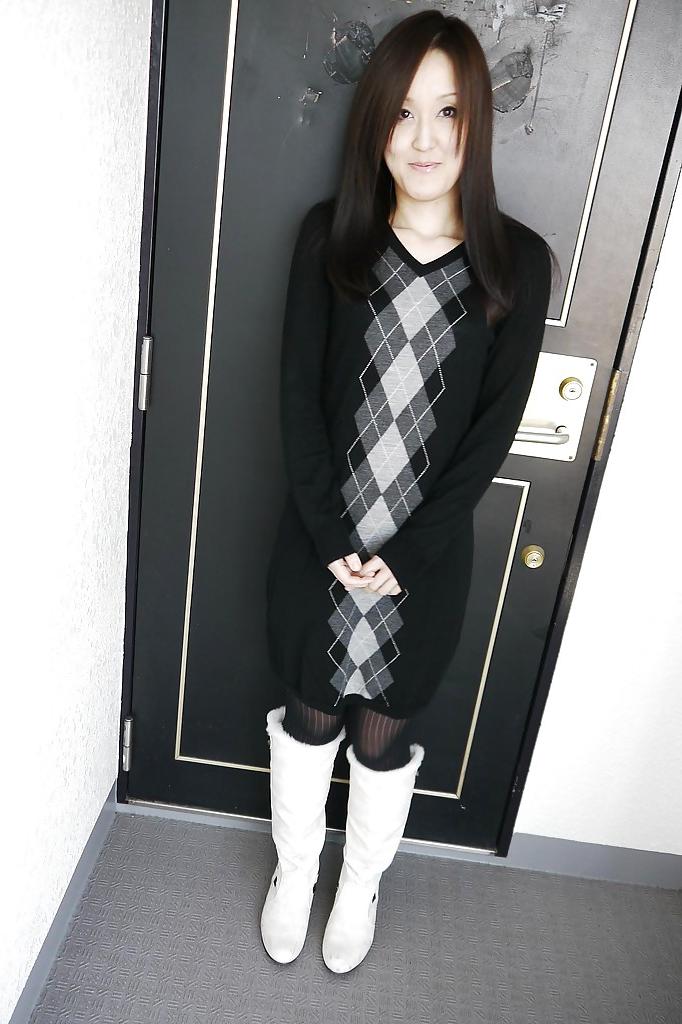 16P Asian brunette Riko Kariya posing for non nude shots in boots and hose